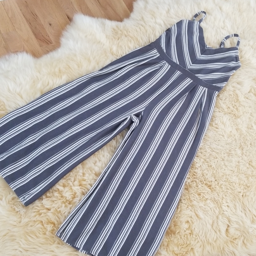 Romper - Picture 3 of 3